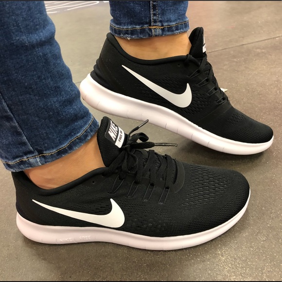 💻Nike Free Rn💻New with a box💻
